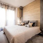 Island View Luxury Apartman *