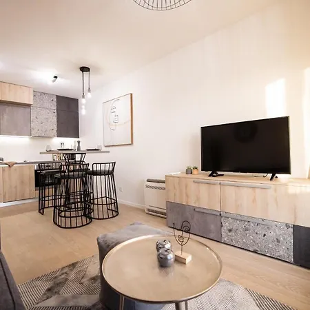 Island View Luxury דירה