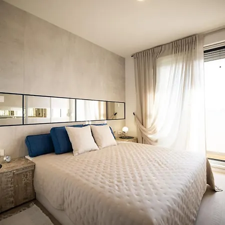 Island View Luxury Apartman *