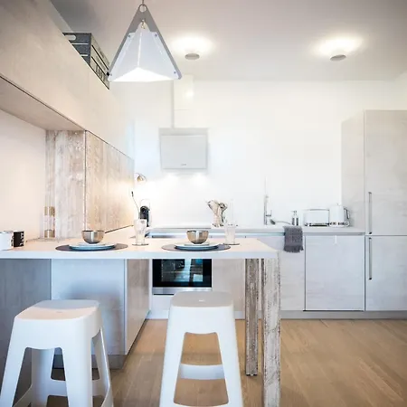Island View Luxury Apartman