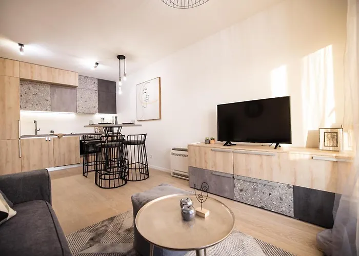 Island View Luxury Apartment