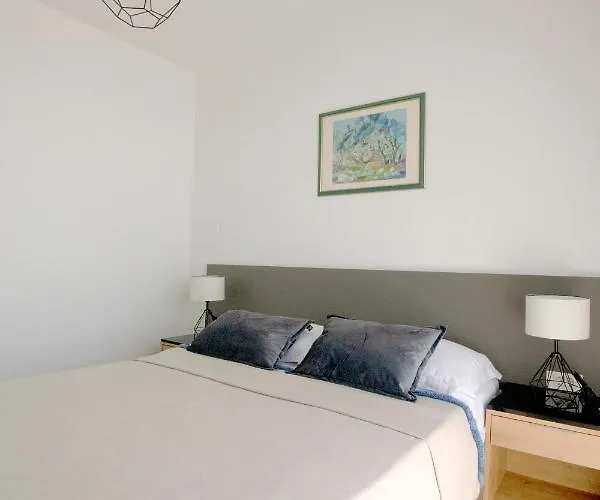 Apartment Island View Luxury